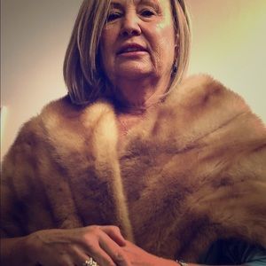 Beautiful vintage top quality mink stole.